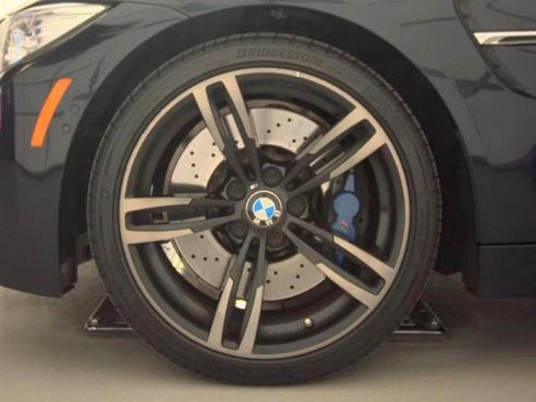 Used 2016 BMW M4 Coupe w/ Executive Package image 17