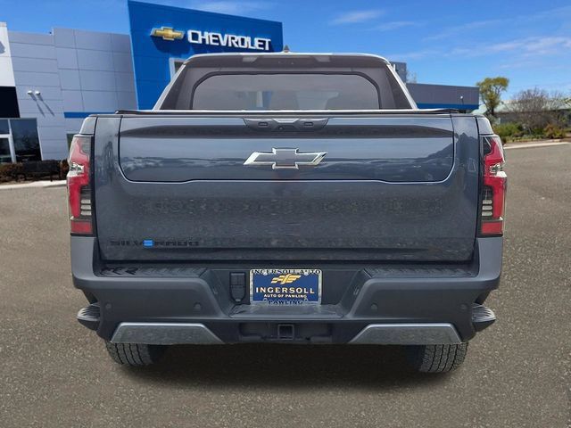 Used 2026 Chevrolet Silverado EV Trail Boss AWD/4WD image 24