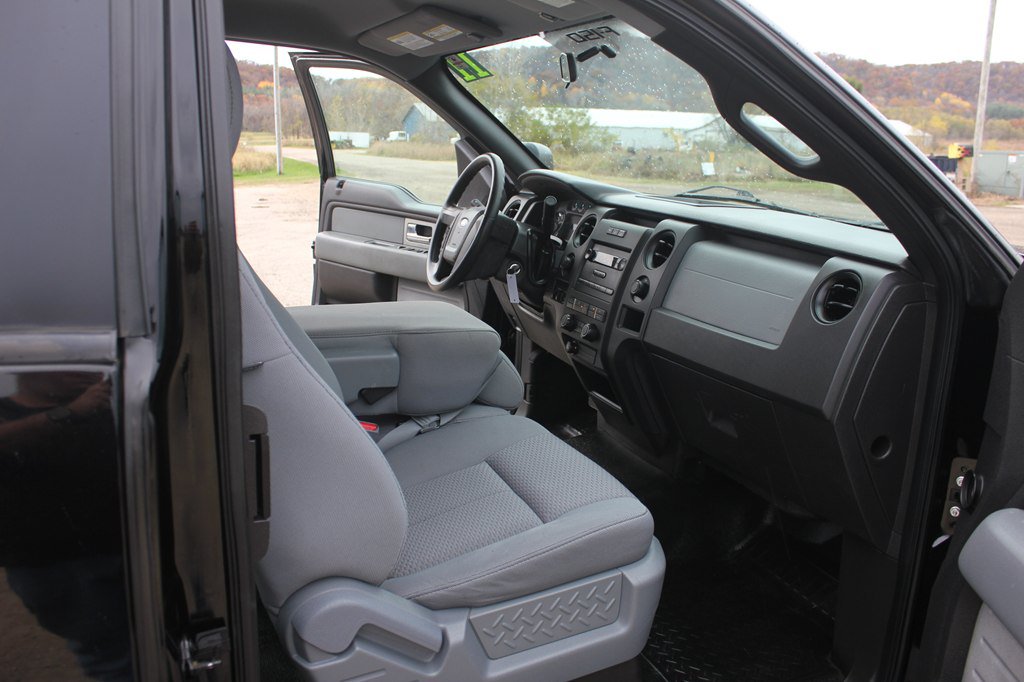 Used 2011 Ford F150 XL w/ HD Payload Pkg AWD/4WD image 30