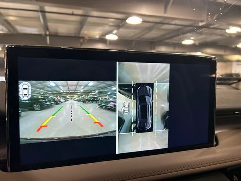 Used 2023 Lincoln Nautilus Reserve w/ Equipment Group 201A image 17