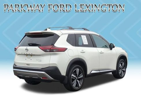 Used 2021 Nissan Rogue Platinum AWD/4WD image 5