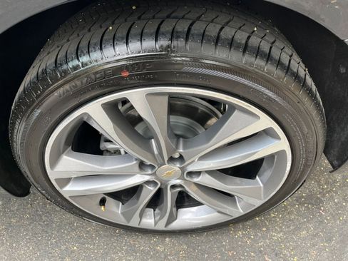 Used 2024 Chevrolet Malibu LT image 30