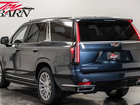 Used 2021 Cadillac Escalade Premium Luxury w/ Driver Assist Tech Package image 3