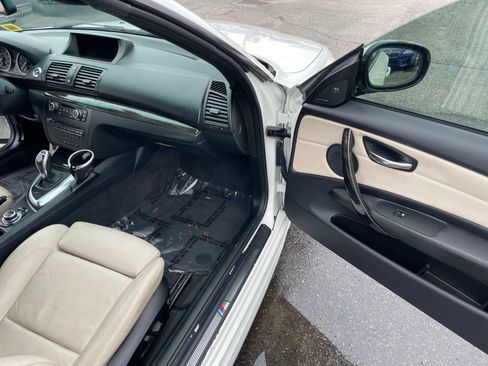 Used 2013 BMW 135i Convertible image 12