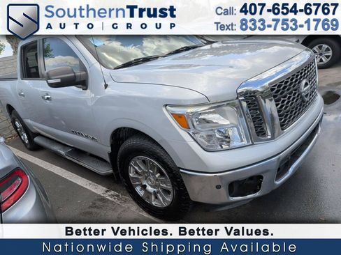 Used 2018 Nissan Titan SV w/ SV Convenience Package RWD image 1