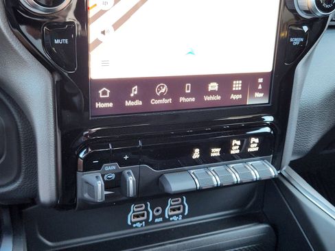 New 2026 RAM 2500 Lone Star image 18