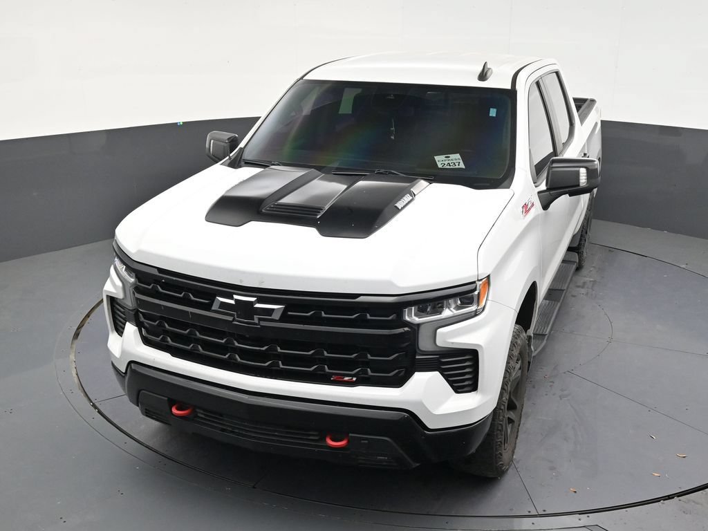 Used 2023 Chevrolet Silverado 1500 LT Trail Boss w/ LT Trail Boss Premium Package AWD/4WD image 19
