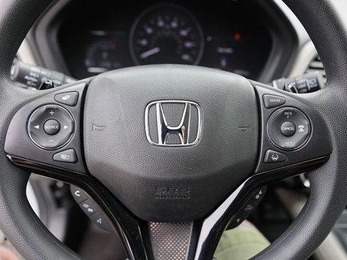 Used 2021 Honda HR-V EX image 32