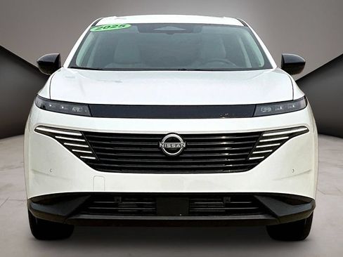 Certified 2025 Nissan Murano SV AWD/4WD image 2