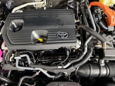 Used 2025 Toyota Crown Signia image 45