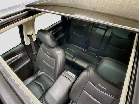 Used 2019 Cadillac XT5 Luxury AWD/4WD image 26