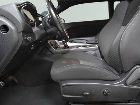 Used 2021 Dodge Challenger R/T image 14