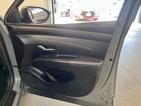 Used 2025 Hyundai Tucson SEL image 12