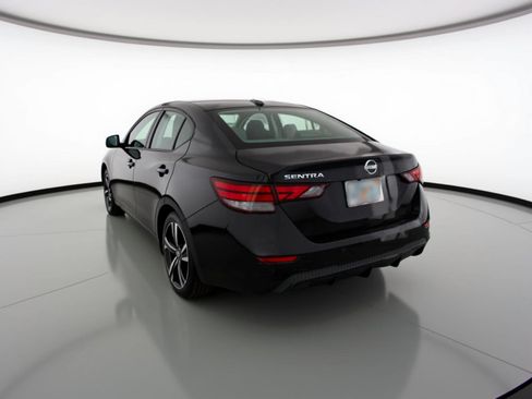 Used 2025 Nissan Sentra SV FWD image 6