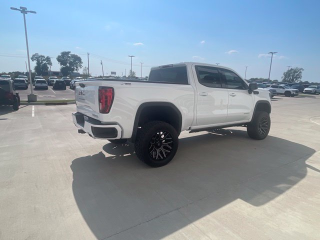 Used 2024 GMC Sierra 1500 Elevation AWD/4WD image 3