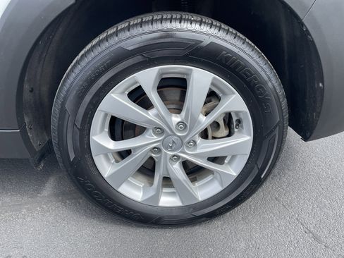 Used 2021 Hyundai Tucson Value w/ Cargo Package AWD/4WD image 25