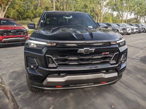 New 2026 Chevrolet Colorado Z71 w/ Technology Package image 2