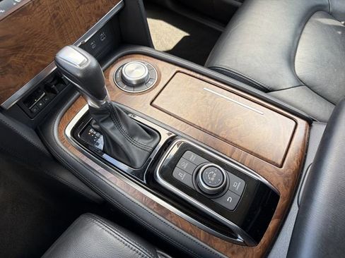 Certified 2024 Nissan Armada SL w/ Captain's Chairs Package AWD/4WD image 8