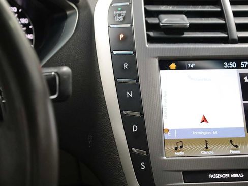 Used 2017 Lincoln MKZ Reserve w/ Climate Package image 27