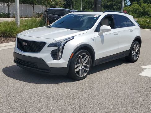 Used 2019 Cadillac XT4 Sport FWD image 4