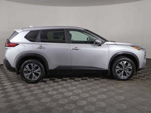 Used 2023 Nissan Rogue SV AWD/4WD image 16