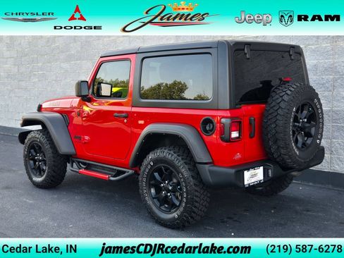 Used 2022 Jeep Wrangler Sport AWD/4WD image 3