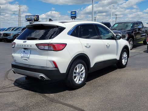 Certified 2022 Ford Escape SE FWD image 4