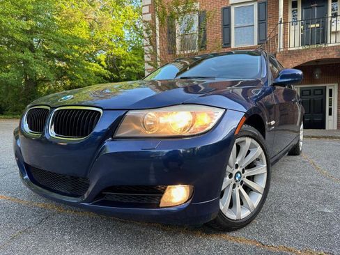 Used 2012 BMW 328i xDrive Wagon image 2