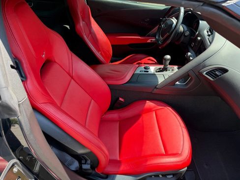 Used 2016 Chevrolet Corvette Stingray Coupe w/ 2LT Preferred Equipment Group image 19