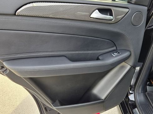 Used 2019 Mercedes-Benz GLE 43 AMG 4MATIC image 41