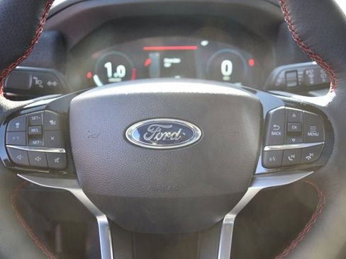New 2026 Ford Explorer ST-Line w/ ST-Line Street Pack image 8