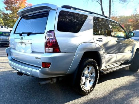 Used 2004 Toyota 4Runner Sport AWD/4WD image 8