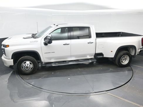 Used 2023 Chevrolet Silverado 3500 High Country image 24