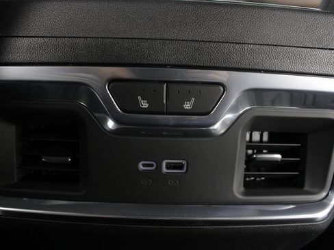 New 2026 GMC Sierra 3500 Denali image 23