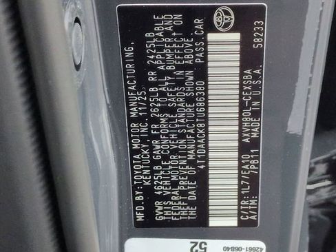 Certified 2026 Toyota Camry SE w/ Convenience Package image 32