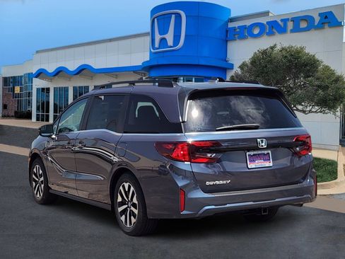 New 2026 Honda Odyssey EX-L image 4