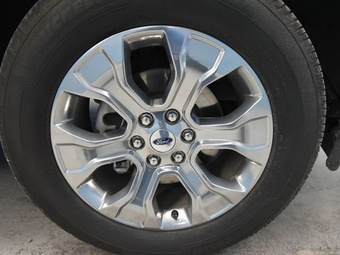 Used 2022 Ford F150 Platinum w/ Equipment Group 701A High image 39