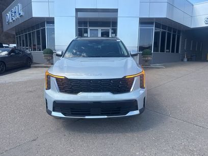 New 2026 Kia Sorento S w/ S Panoramic Sunroof Package