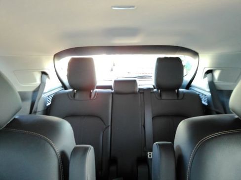 Used 2024 MAZDA CX-90 Plug-In Hybrid w/ Preferred image 37