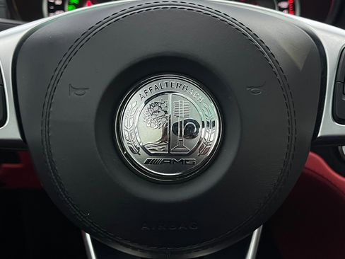 Used 2019 Mercedes-Benz SL 550 image 35