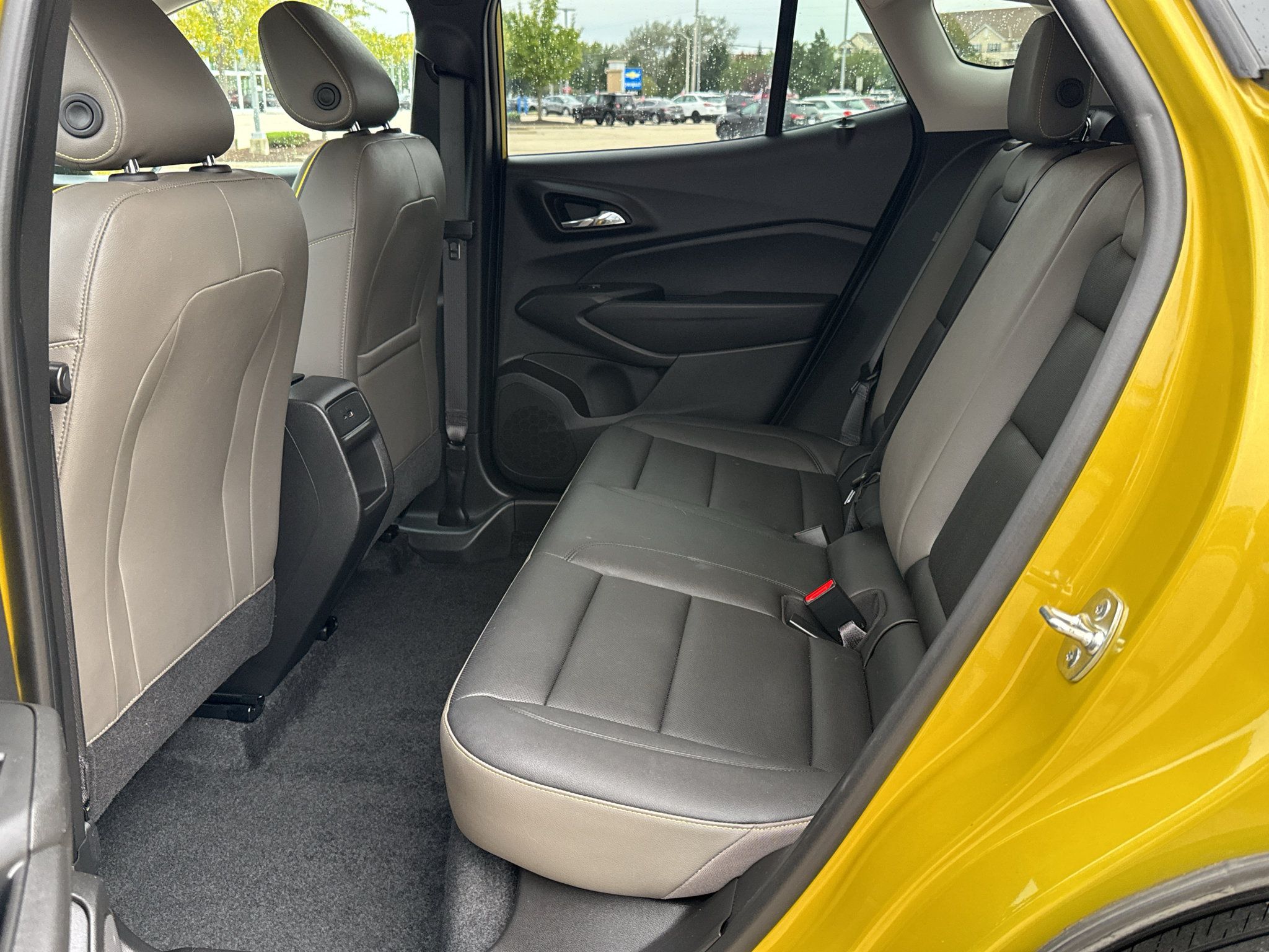 Used 2024 Chevrolet Trax ACTIV w/ Driver Confidence Package FWD image 30