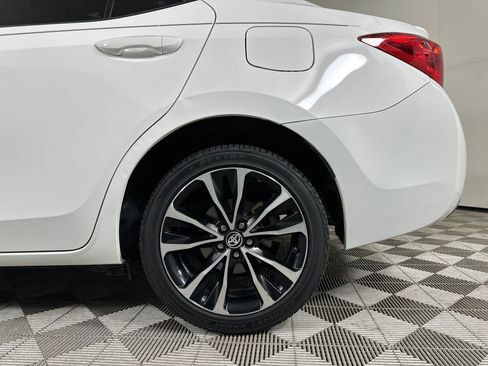 Used 2019 Toyota Corolla SE image 27