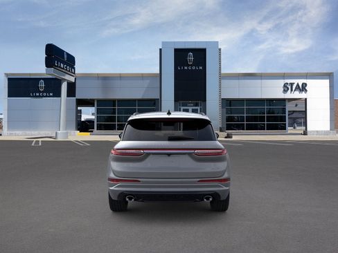 New 2026 Lincoln Corsair Reserve w/ Jet Appearance Package image 5