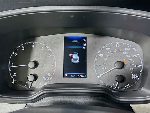 Certified 2025 Toyota Corolla Cross L image 19