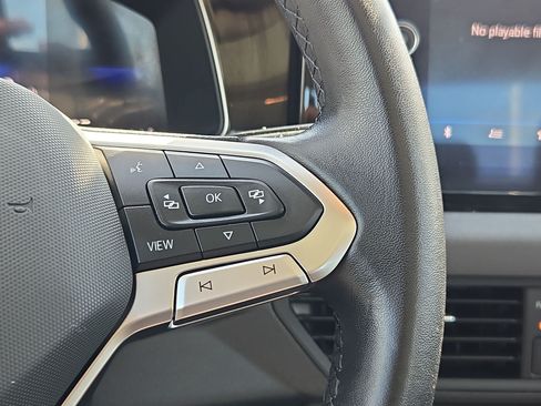 Used 2025 Volkswagen Jetta SE FWD image 20