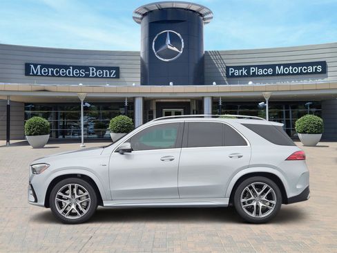 Certified 2025 Mercedes-Benz GLE 53 AMG 4MATIC image 3