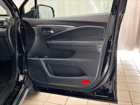 Used 2023 Honda Ridgeline RTL image 12