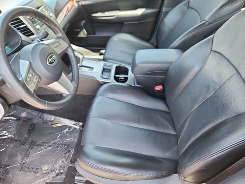 Used 2011 Subaru Legacy 2.5i Limited AWD/4WD image 29