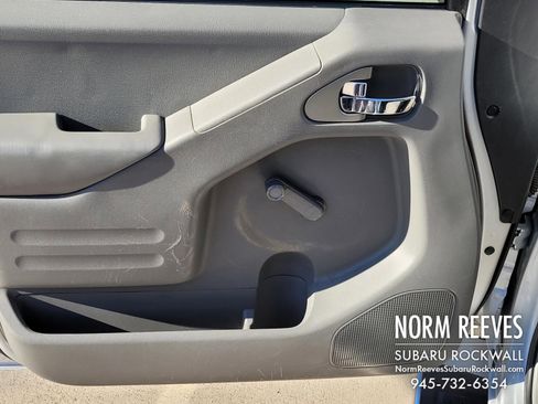 Used 2016 Nissan Frontier S image 4