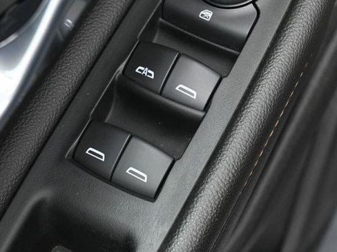 Used 2020 GMC Terrain SLE w/ Driver Convenience Package FWD image 13